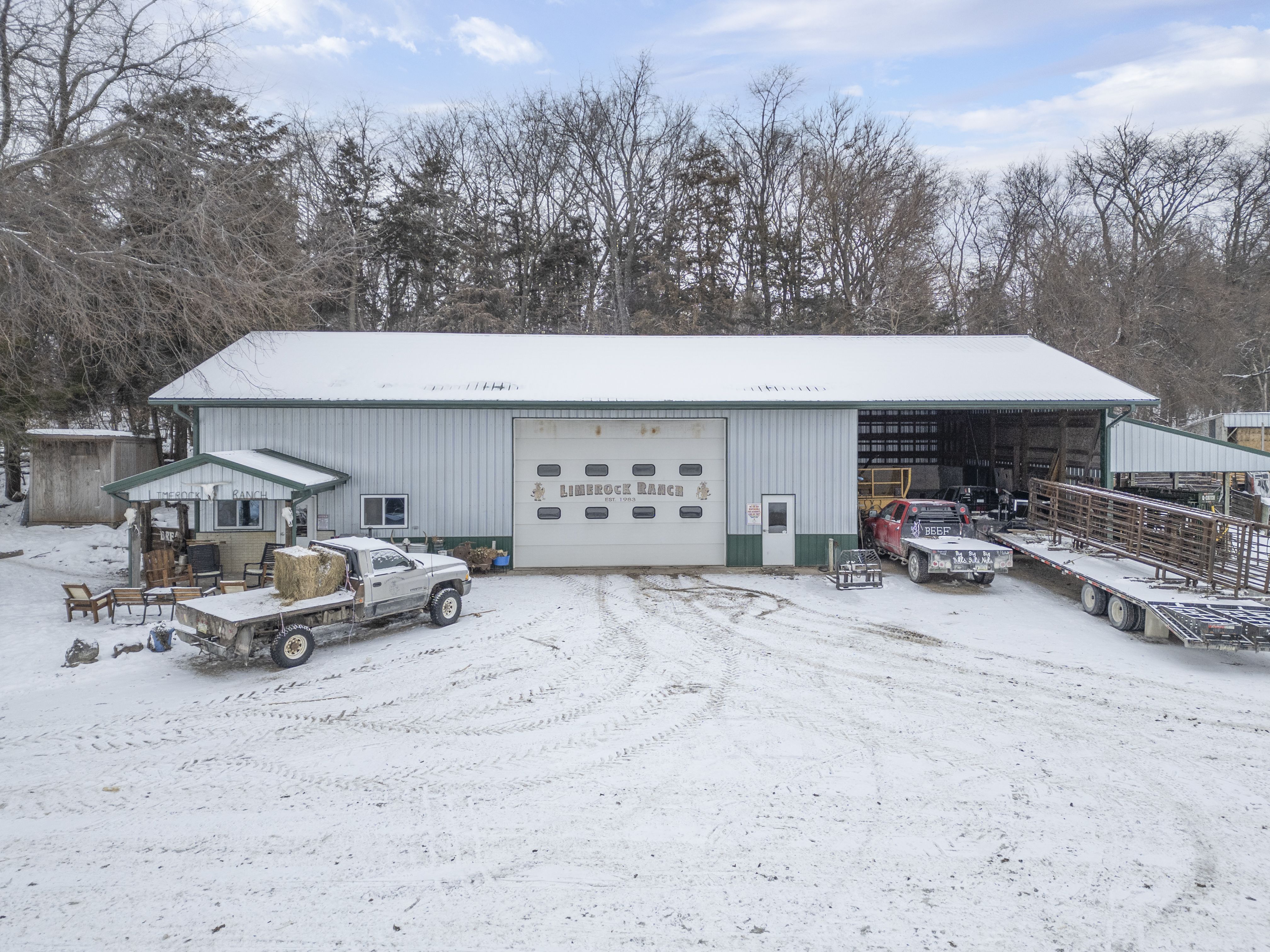 Listing Photo: 27-print-3251 Brandon Diagonal Blvd_Edits (27 of 52)